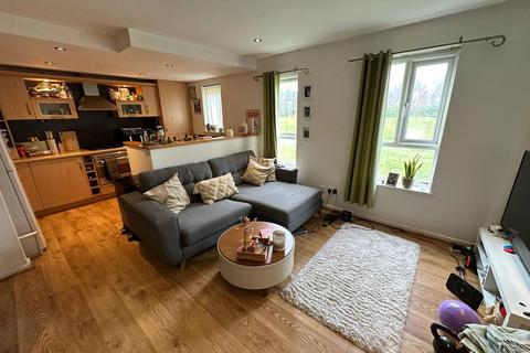 2 bedroom flat for sale, Ellerman Road, Liverpool, Merseyside, L3