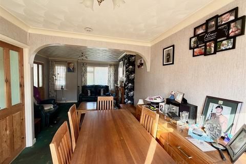3 bedroom semi-detached house for sale, Birkbeck Close, Plymouth PL7