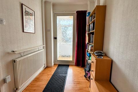 2 bedroom bungalow for sale, Penrhyn Beach West, Penrhyn Bay, Llandudno, Conwy, LL30
