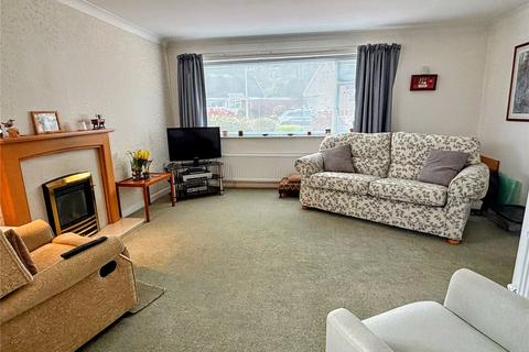 2 bedroom bungalow for sale, Penrhyn Beach West, Penrhyn Bay, Llandudno, Conwy, LL30