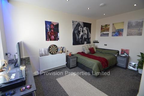 1 bedroom flat to rent, Victoria Road, Hyde Park LS6