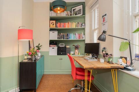 1 bedroom flat for sale, Lauderdale Road, Maida Vale W9