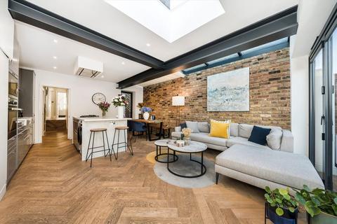 2 bedroom flat for sale, Mexfield Road, London SW15