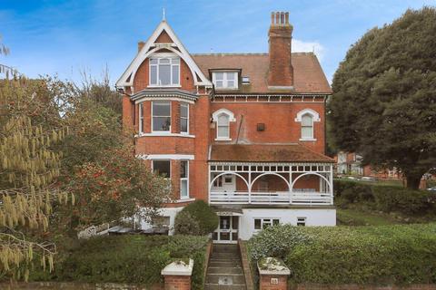 1 bedroom flat for sale, Carlisle Road, Eastbourne
