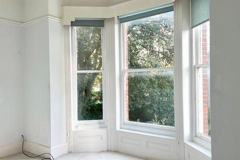 1 bedroom flat for sale, Carlisle Road, Eastbourne