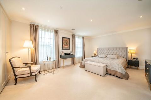 undefined, Corsellis Square, Twickenham TW1