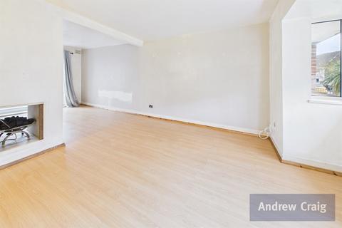 3 bedroom semi-detached house for sale, Kipling Avenue, West Boldon