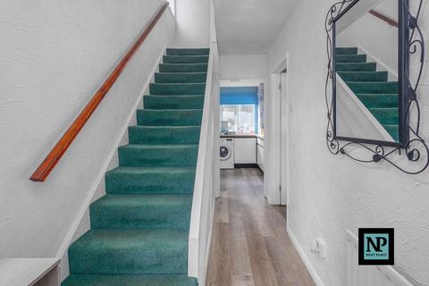 3 bedroom semi-detached house for sale, Macgregor Crescent, Tamworth, B77