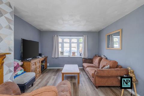 3 bedroom semi-detached house for sale, Macgregor Crescent, Tamworth, B77
