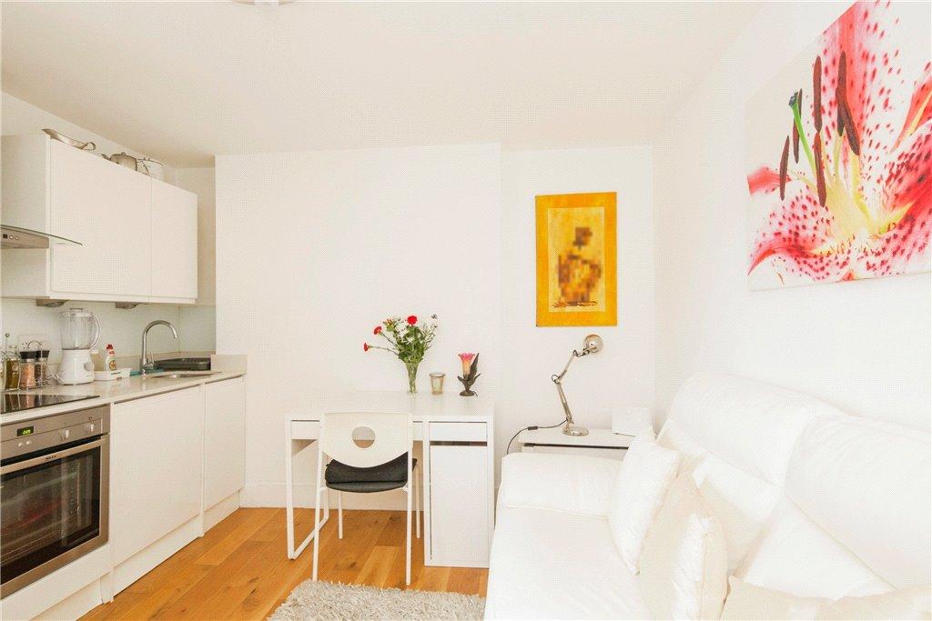Kitchen Reception