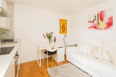 1 bedroom flat for sale, Battersea Rise, Battersea, London, SW11