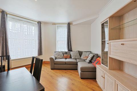 2 bedroom flat for sale, Albion Avenue, London, SW8