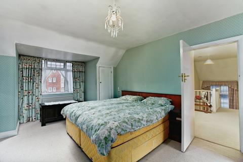 undefined, Duppas Hill Terrace, Croydon, CR0