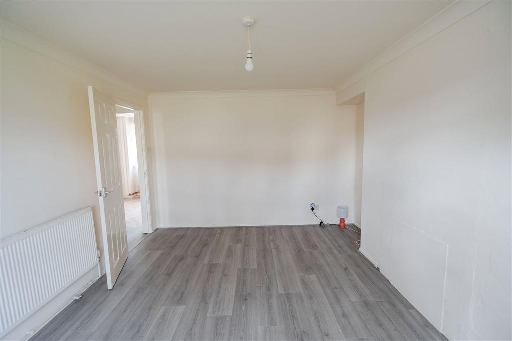 Living Room (2)