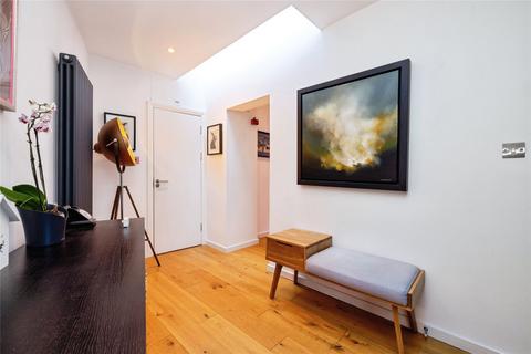 undefined, Neuchatel Road, LONDON, London, SE6