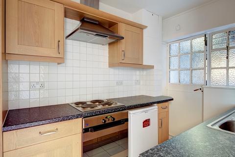 2 bedroom flat to rent, Pelham Court, 145 Fulham Road, SW3