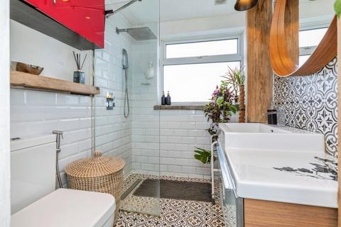 3 bedroom terraced house for sale, Herbert Road, Chatham, Kent, ME4