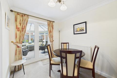 3 bedroom detached house for sale, Beaulieu Court, Bridlington