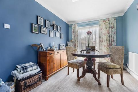 undefined, Northumberland Avenue, Reading