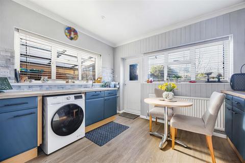 undefined, Northumberland Avenue, Reading