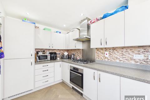 undefined, Ruhemann Street, Berkshire RG30