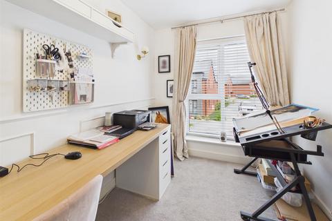 3 bedroom semi-detached house for sale, Cromwell Road, Innsworth, Gloucester