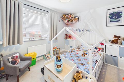 3 bedroom semi-detached house for sale, Cromwell Road, Innsworth, Gloucester