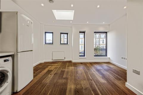 3 bedroom house to rent, St. Aubyns Road, London, SE19