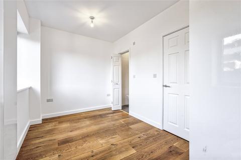 3 bedroom house to rent, St. Aubyns Road, London, SE19