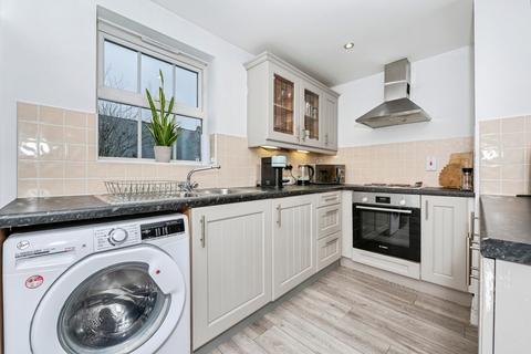 2 bedroom flat for sale, Empire Walk, GREENHITHE, Kent, DA9