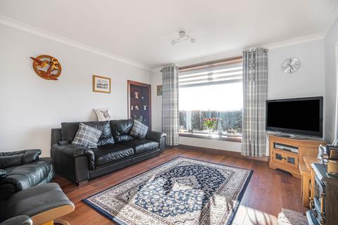 undefined, Falkirk, FK2