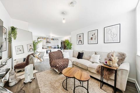 1 bedroom flat for sale, Vauxhall Place, Dartford, Kent, DA1