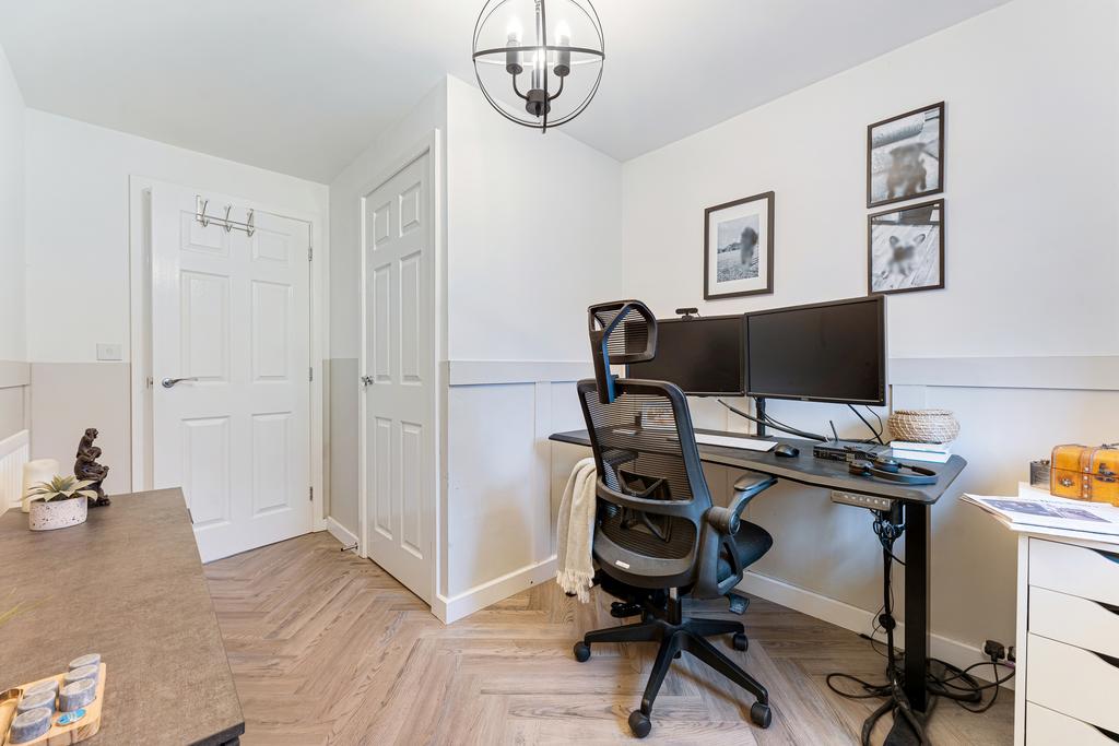 17 PENNYPLECK DRIVE3.jpg