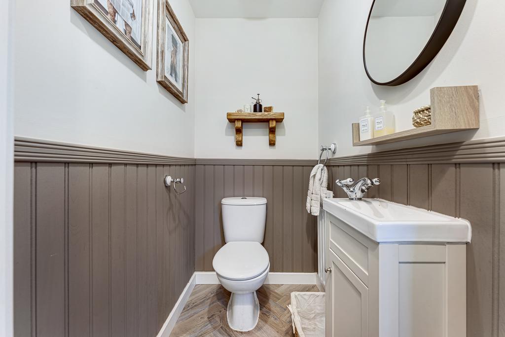 17 PENNYPLECK DRIVE21.jpg