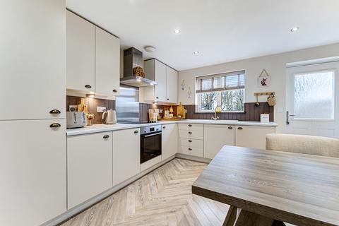 3 bedroom semi-detached house for sale, Pennypleck Drive Appleton Thorn, Warrington