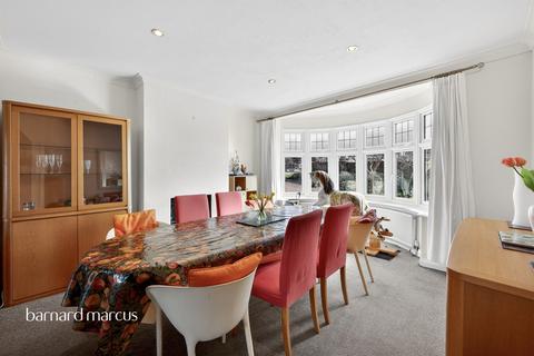3 bedroom semi-detached house for sale, Tolworth Rise North, Surbiton