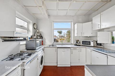 3 bedroom semi-detached house for sale, Tolworth Rise North, Surbiton