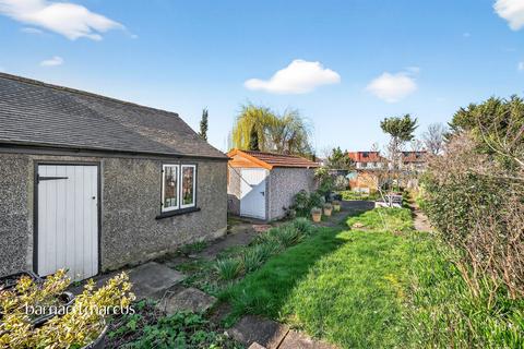 3 bedroom semi-detached house for sale, Tolworth Rise North, Surbiton