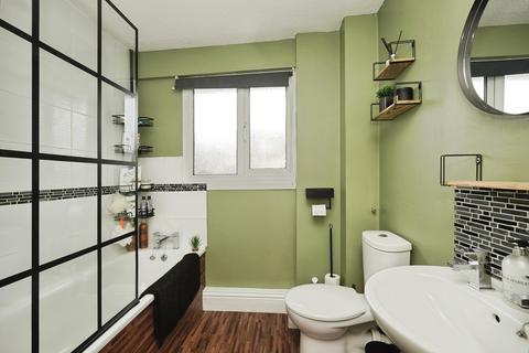 3 bedroom terraced house for sale, Darnley Close, Folkestone, Kent, CT20
