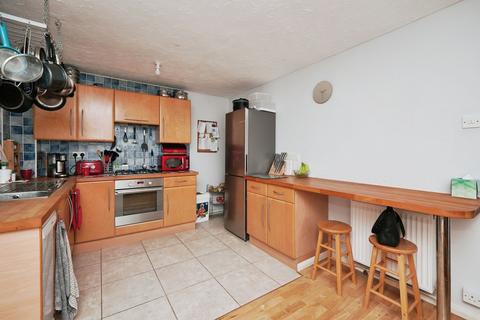 3 bedroom end of terrace house for sale, Pine Way, Folkestone, Kent, CT19