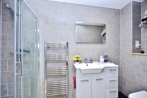 3 bedroom detached house for sale, Batten Walk, Maidstone, Kent, ME17