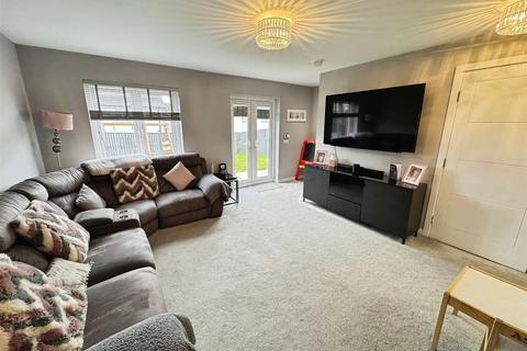 2 bedroom semi-detached house for sale, Wardie Road, Glasgow G33