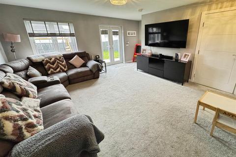 2 bedroom semi-detached house for sale, Wardie Road, Glasgow G33