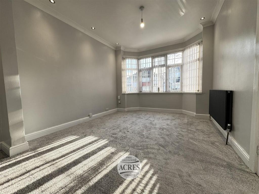 IMG 4111 (Large).jpg