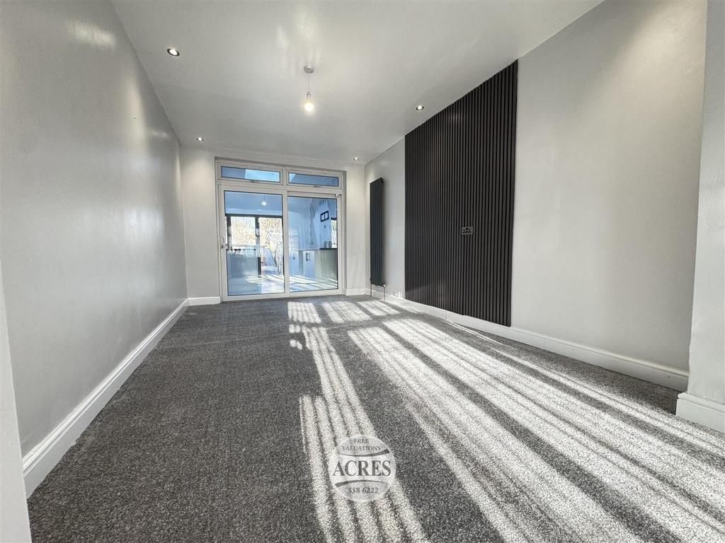 IMG 4132 (Large).jpg