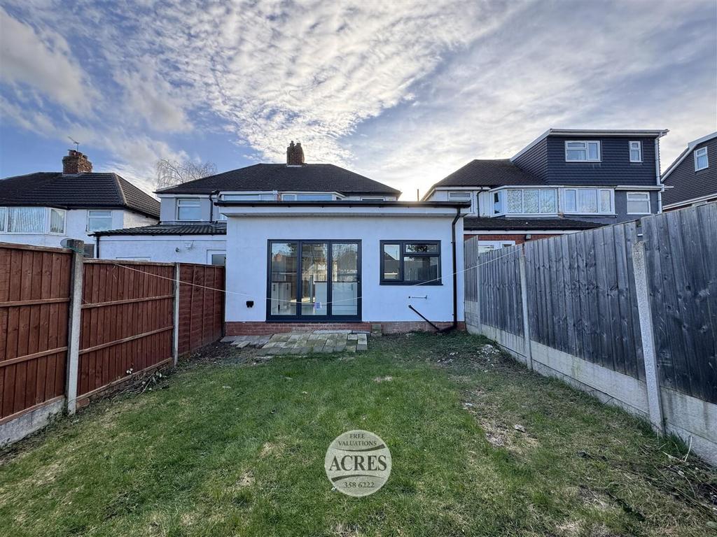 IMG 4401 (Large).jpg