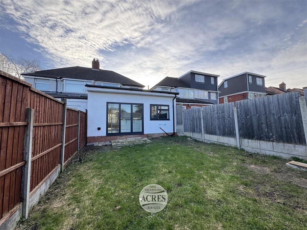 IMG 4404 (Large).jpg