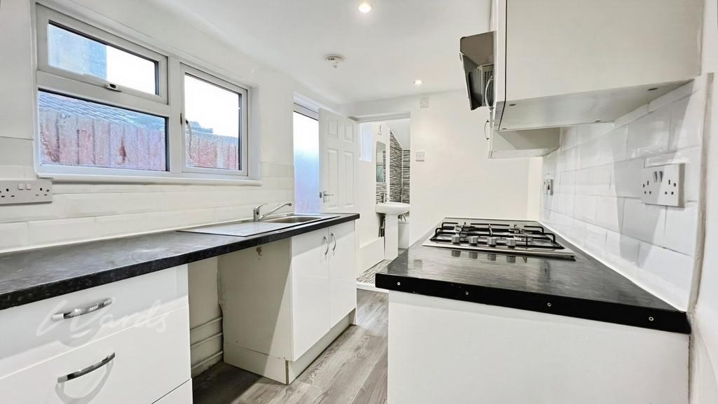 Crown street kitchen