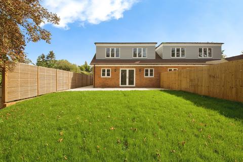 3 bedroom semi-detached house for sale, Hillcrest, Harberts Road, Harlow