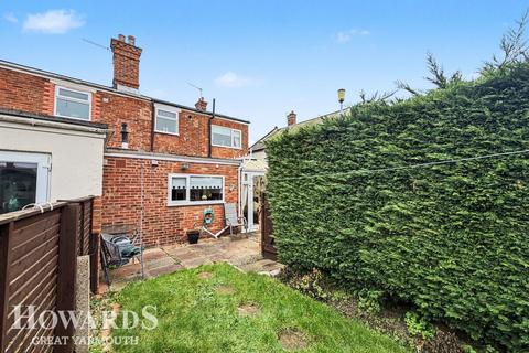 3 bedroom end of terrace house for sale, Beresford Road, Great Yarmouth
